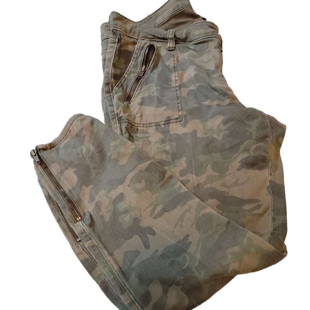 Old Navy Rockstar Camo Skinny